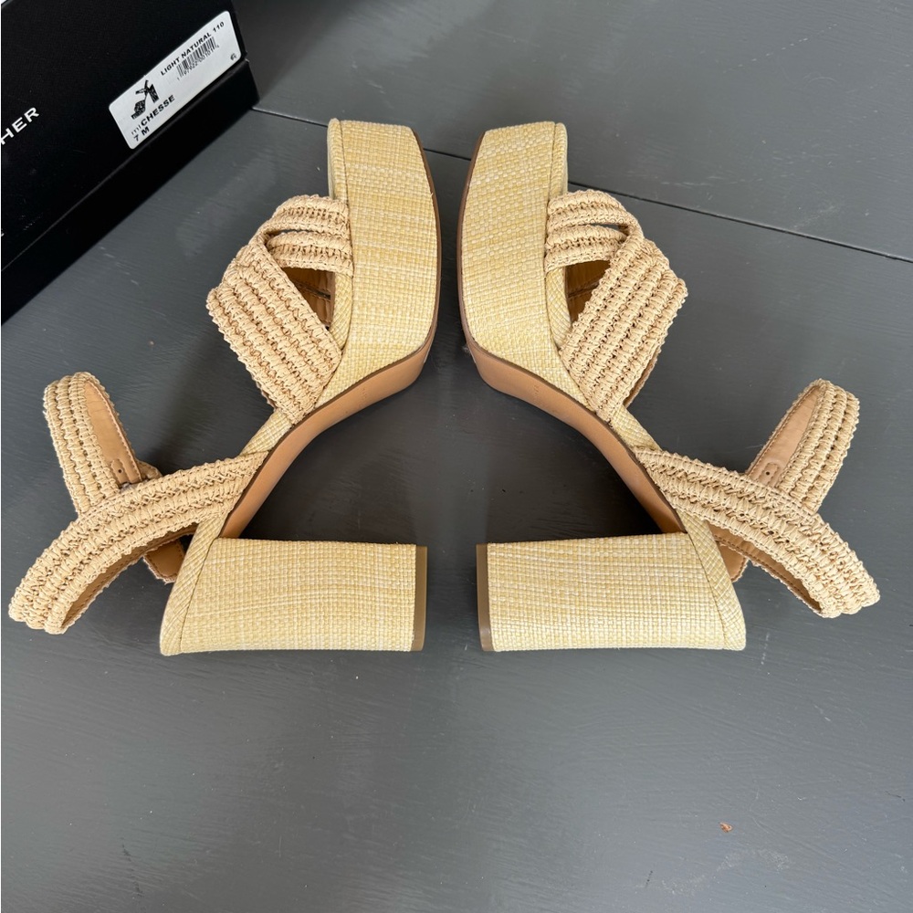 Marc Fisher Chesse rattan Cream Platform Shoes with Chunky Heel - Picture 5 of 9